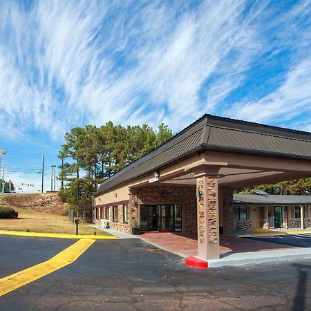 Travelodge By Wyndham Macon West Екстер'єр фото