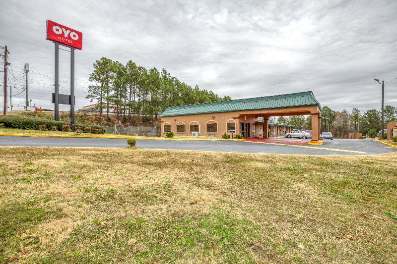 Travelodge By Wyndham Macon West Екстер'єр фото